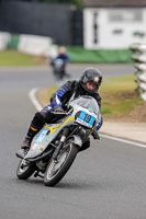 Vintage-motorcycle-club;eventdigitalimages;mallory-park;mallory-park-trackday-photographs;no-limits-trackdays;peter-wileman-photography;trackday-digital-images;trackday-photos;vmcc-festival-1000-bikes-photographs